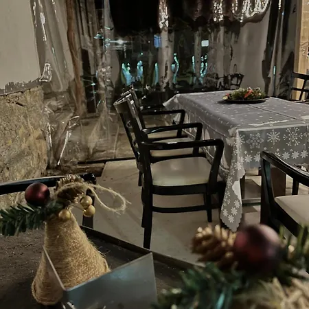 בית הארחה къща христини