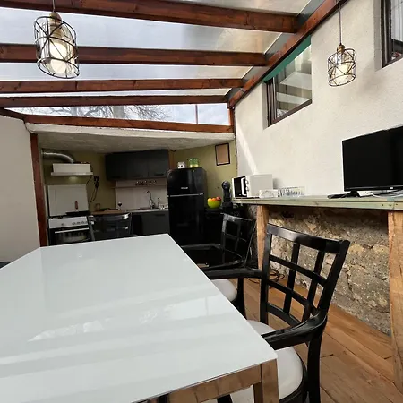 בית הארחה къща христини קלופר