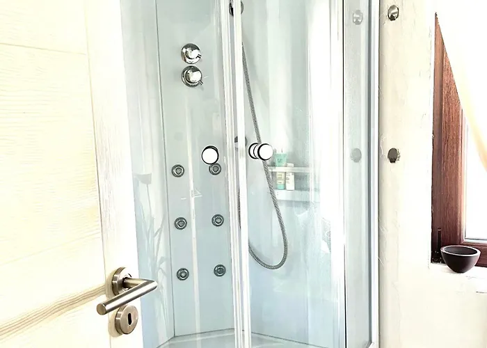 къща христини 3*