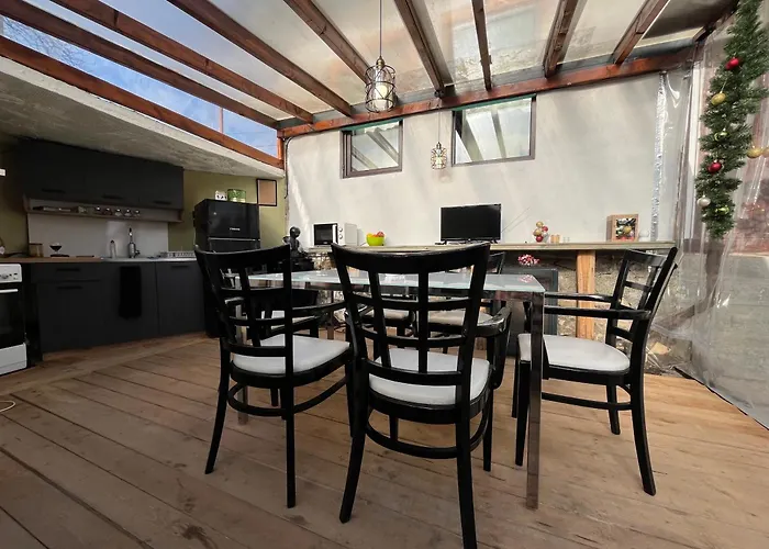 къща христини Guest house Kalofer