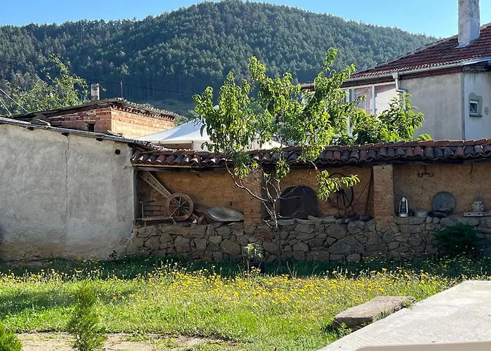 къща христини 3* Kalofer